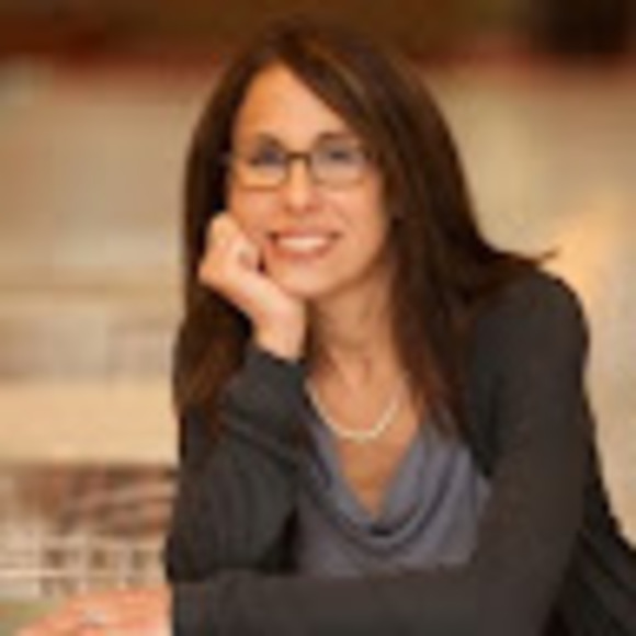 Meet your Posher, Sarah - Picture 1 of 1